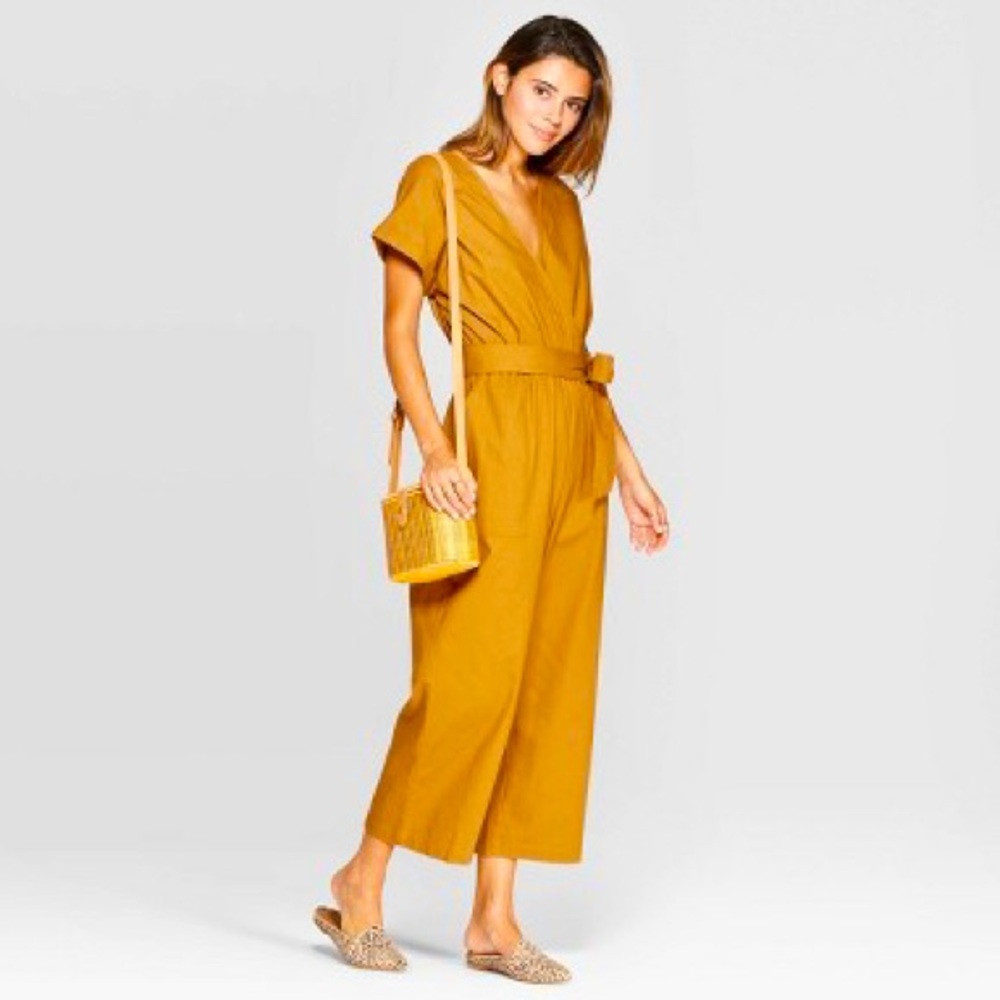 Universal Thread • NWT mustard jumpsuit
